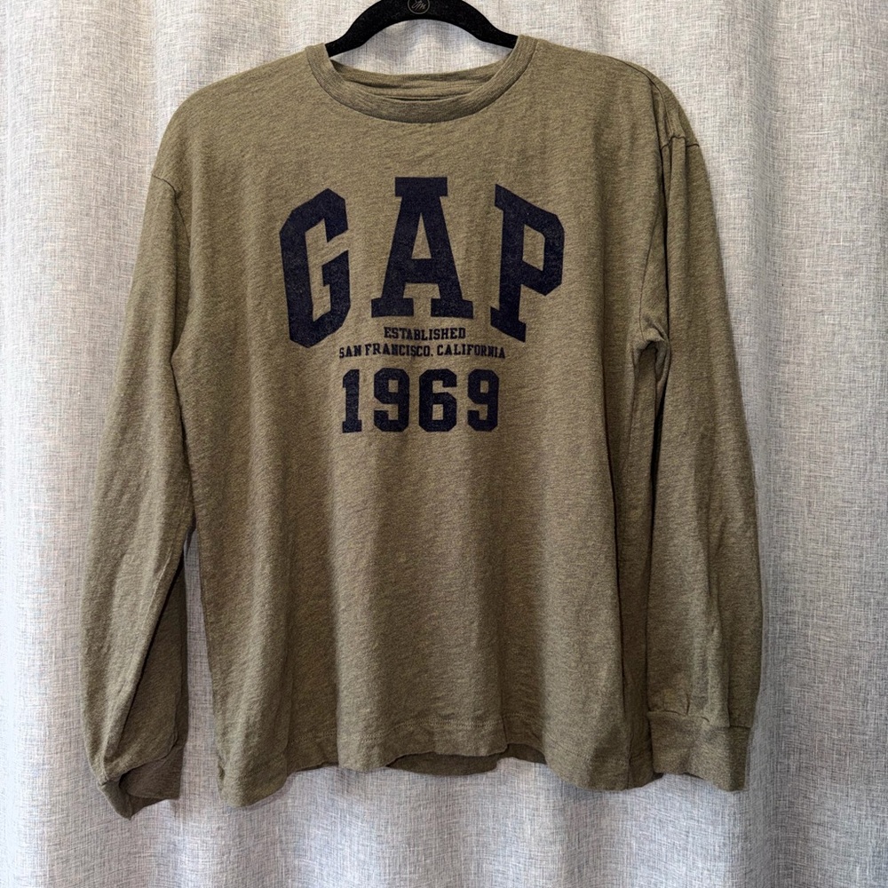 GAP Kids Olive Crew Neck Shirt  XXL Husky